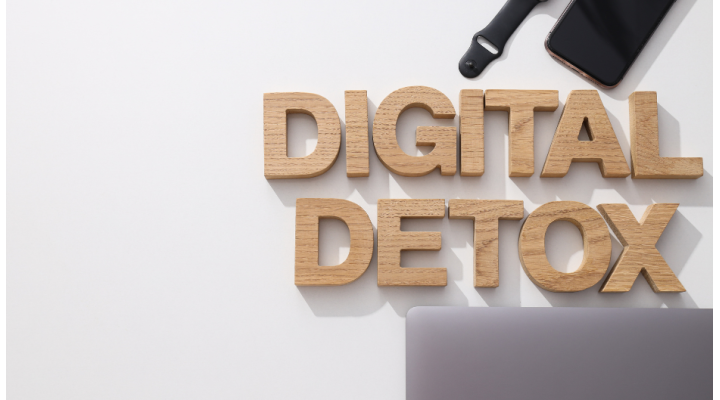 Detox digitale: come disintossicarsi dallo smartphone e ritrovare il benessere