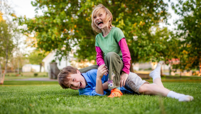 Reflusso nei bambini: come riconoscerlo, cosa fare e quando preoccuparsi